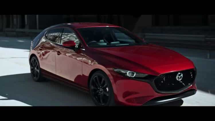 Đánh giá trang bị tính năng tiện ích trên Mazda 3 Deluxe 2020 