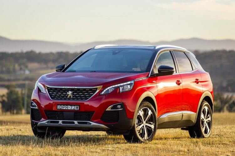 Peugeot 3008 red