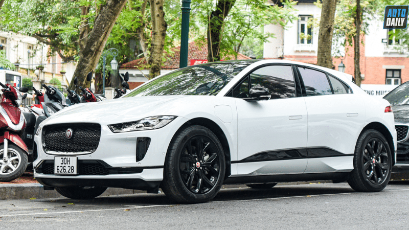Giá xe Ô tô điện Jaguar